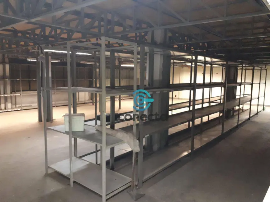 Armazém / Galpão à venda e para alugar, 2300m2 em Covanca, Sao Goncalo - RJ - imagem 8 Foto 8 de Armazém / Galpão à venda e para alugar, 2300m2 em Covanca, Sao Goncalo - RJ