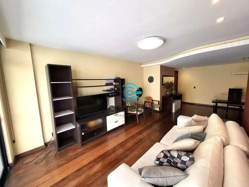 Foto 2 de Apartamento com 3 quartos à venda, 140m2 em Icaraí, Niteroi - RJ