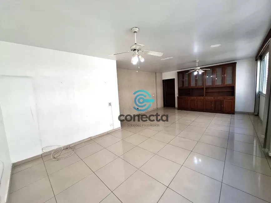 Foto 2 de Apartamento com 4 quartos à venda e para alugar, 222m2 em Icaraí, Niteroi - RJ