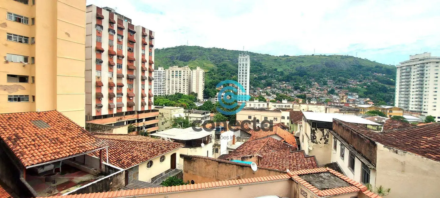 Foto 2 de Apartamento com 2 quartos para alugar, 70m2 em Santa Rosa, Niteroi - RJ