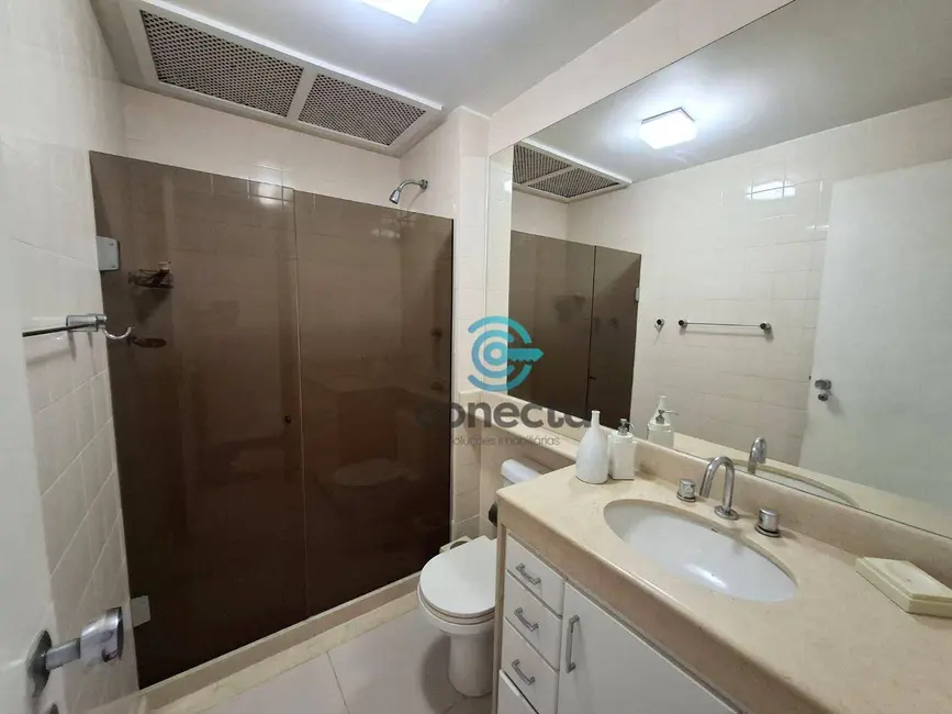 Apartamento com 3 quartos à venda e para alugar, 120m2 em Icaraí, Niteroi - RJ - imagem 9 Foto 9 de Apartamento com 3 quartos à venda e para alugar, 120m2 em Icaraí, Niteroi - RJ