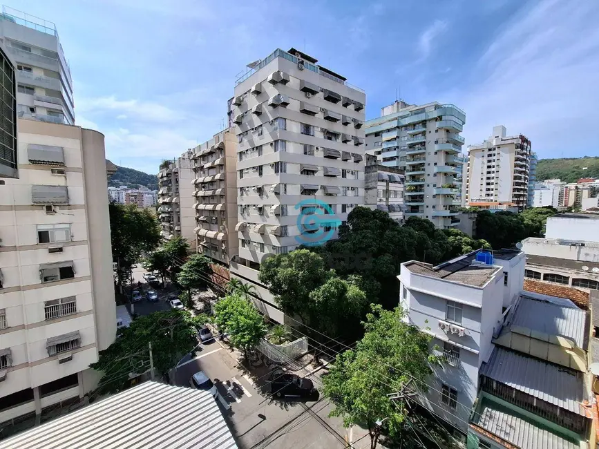 Apartamento com 3 quartos à venda e para alugar, 120m2 em Icaraí, Niteroi - RJ - imagem 5 Foto 5 de Apartamento com 3 quartos à venda e para alugar, 120m2 em Icaraí, Niteroi - RJ