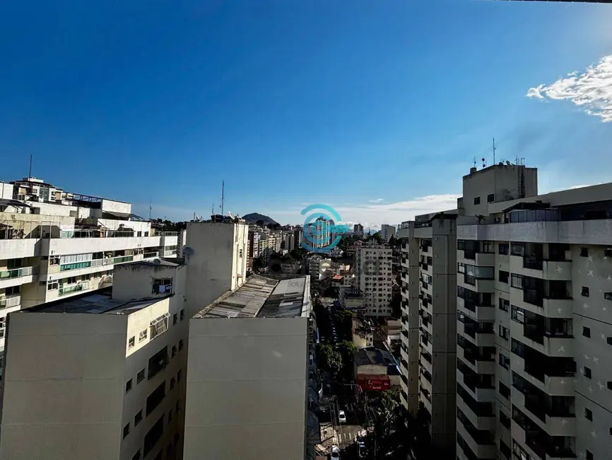 Apartamento com 3 quartos à venda, 120m2 em Icaraí, Niteroi - RJ - imagem 6 Foto 6 de Apartamento com 3 quartos à venda, 120m2 em Icaraí, Niteroi - RJ