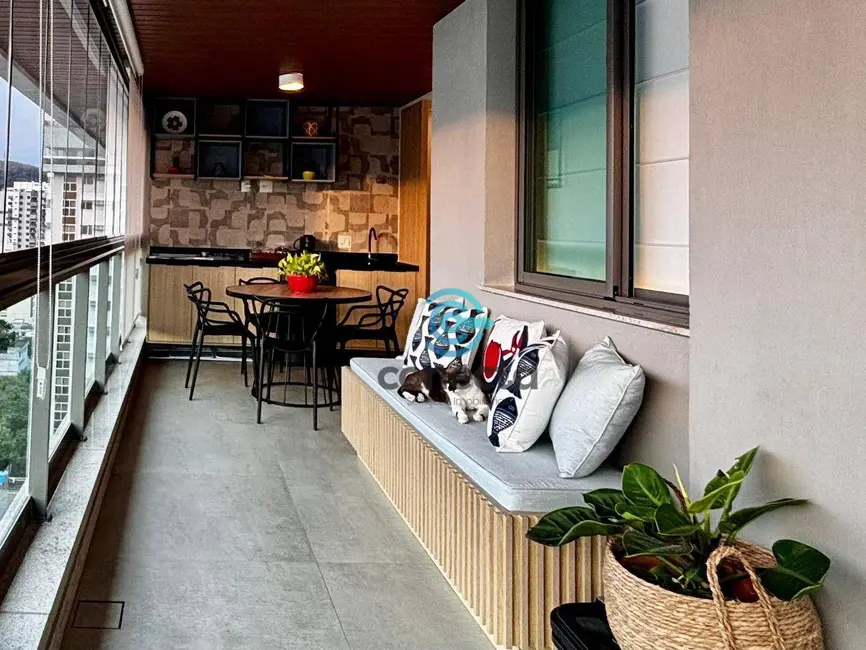 Apartamento com 3 quartos à venda, 120m2 em Icaraí, Niteroi - RJ - imagem 3 Foto 3 de Apartamento com 3 quartos à venda, 120m2 em Icaraí, Niteroi - RJ