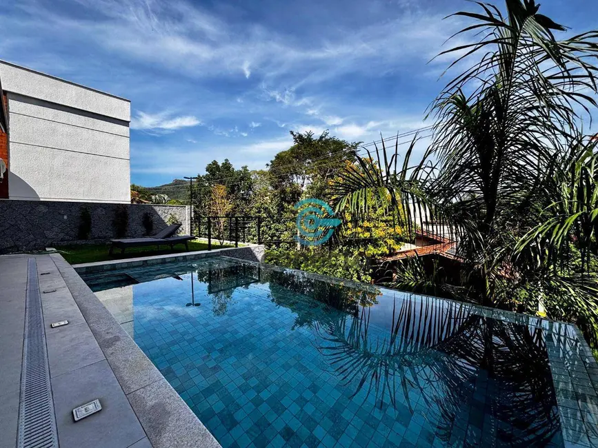 Foto 1 de Casa de Condomínio com 4 quartos à venda, 365m2 em Badu, Niteroi - RJ