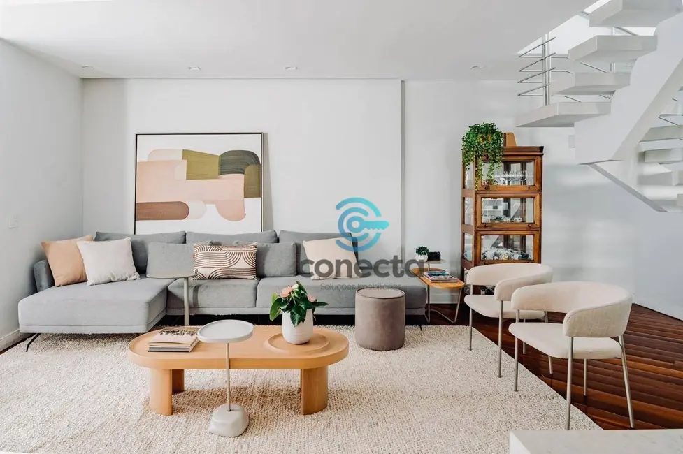 Cobertura com 3 quartos à venda, 433m2 em Icaraí, Niteroi - RJ - imagem 2 Foto 2 de Cobertura com 3 quartos à venda, 433m2 em Icaraí, Niteroi - RJ