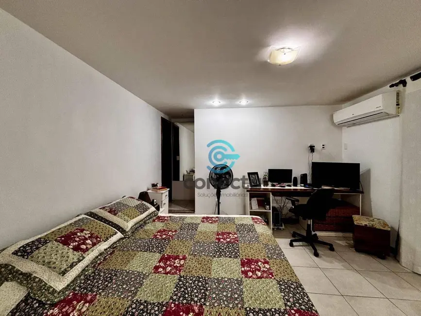 Cobertura com 3 quartos à venda, 216m2 em Icaraí, Niteroi - RJ - imagem 7 Foto 7 de Cobertura com 3 quartos à venda, 216m2 em Icaraí, Niteroi - RJ