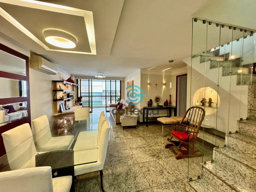 Cobertura com 4 quartos à venda, 280m2 em Icaraí, Niteroi - RJ - imagem 3 Foto 3 de Cobertura com 4 quartos à venda, 280m2 em Icaraí, Niteroi - RJ