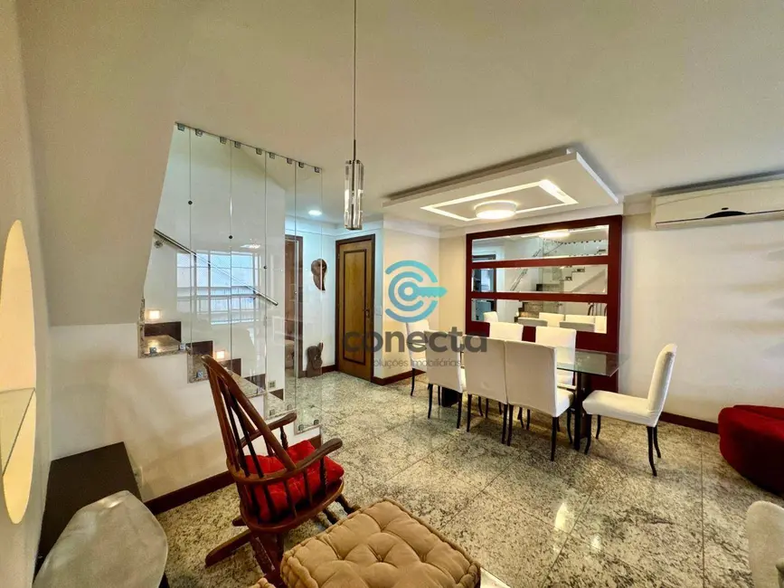 Cobertura com 4 quartos à venda, 280m2 em Icaraí, Niteroi - RJ - imagem 6 Foto 6 de Cobertura com 4 quartos à venda, 280m2 em Icaraí, Niteroi - RJ