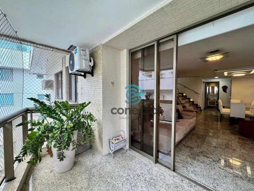 Cobertura com 4 quartos à venda, 280m2 em Icaraí, Niteroi - RJ - imagem 5 Foto 5 de Cobertura com 4 quartos à venda, 280m2 em Icaraí, Niteroi - RJ