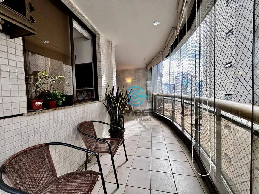 Foto 1 de Apartamento com 4 quartos à venda, 160m2 em Icaraí, Niteroi - RJ
