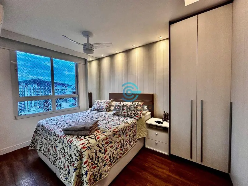 Apartamento com 3 quartos à venda, 130m2 em Icaraí, Niteroi - RJ - imagem 7 Foto 7 de Apartamento com 3 quartos à venda, 130m2 em Icaraí, Niteroi - RJ