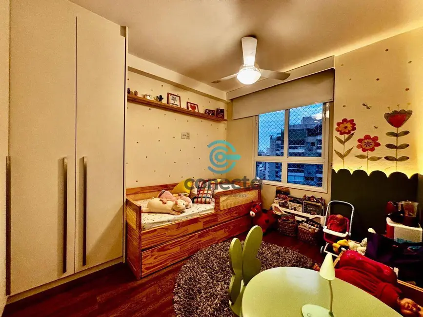 Apartamento com 3 quartos à venda, 130m2 em Icaraí, Niteroi - RJ - imagem 9 Foto 9 de Apartamento com 3 quartos à venda, 130m2 em Icaraí, Niteroi - RJ