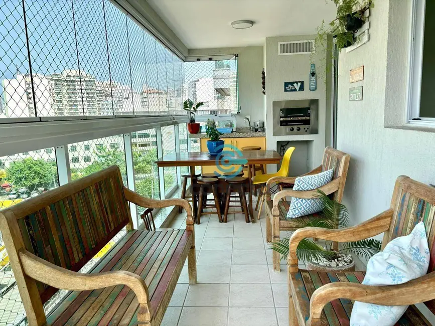 Foto 2 de Apartamento com 3 quartos à venda, 120m2 em Icaraí, Niteroi - RJ