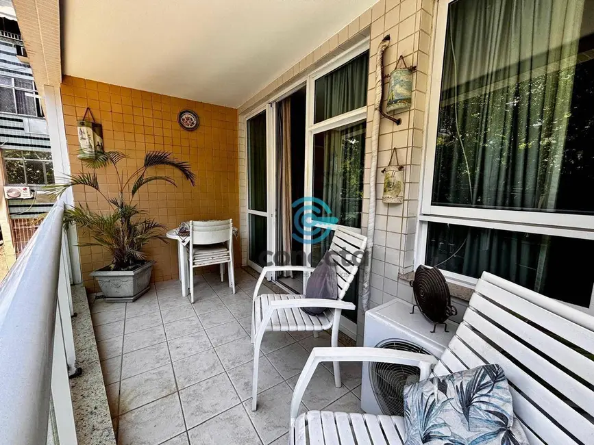 Foto 3 de Apartamento com 2 quartos à venda, 70m2 em Icaraí, Niteroi - RJ