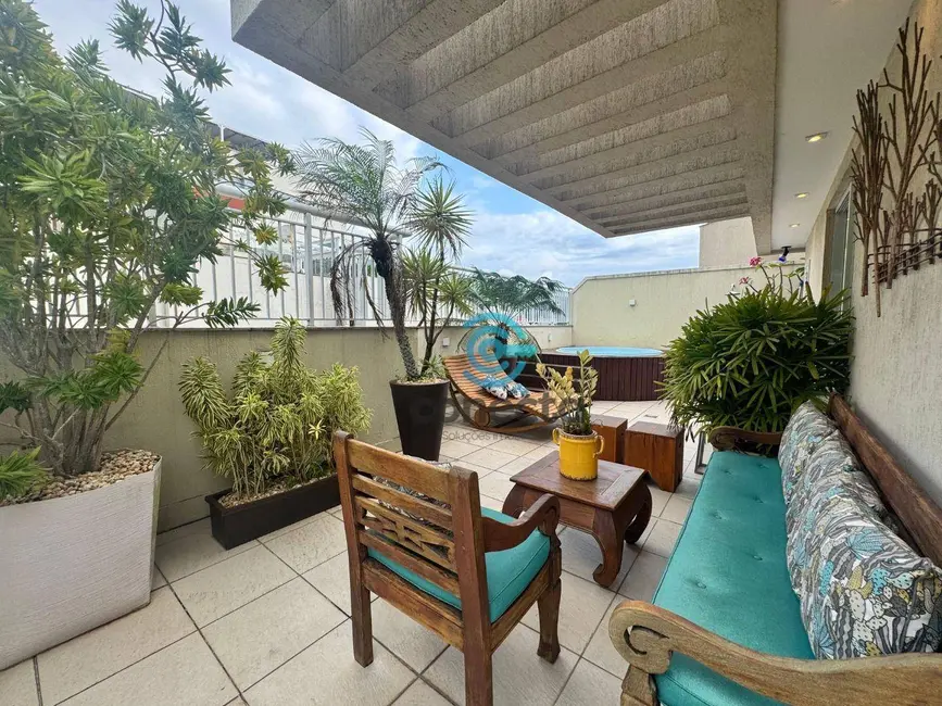 Foto 8 de Cobertura com 3 quartos à venda, 210m2 em Santa Rosa, Niteroi - RJ