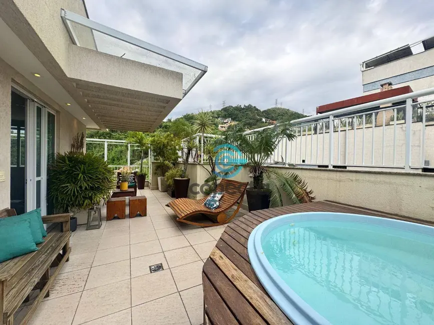 Foto 3 de Cobertura com 3 quartos à venda, 210m2 em Santa Rosa, Niteroi - RJ