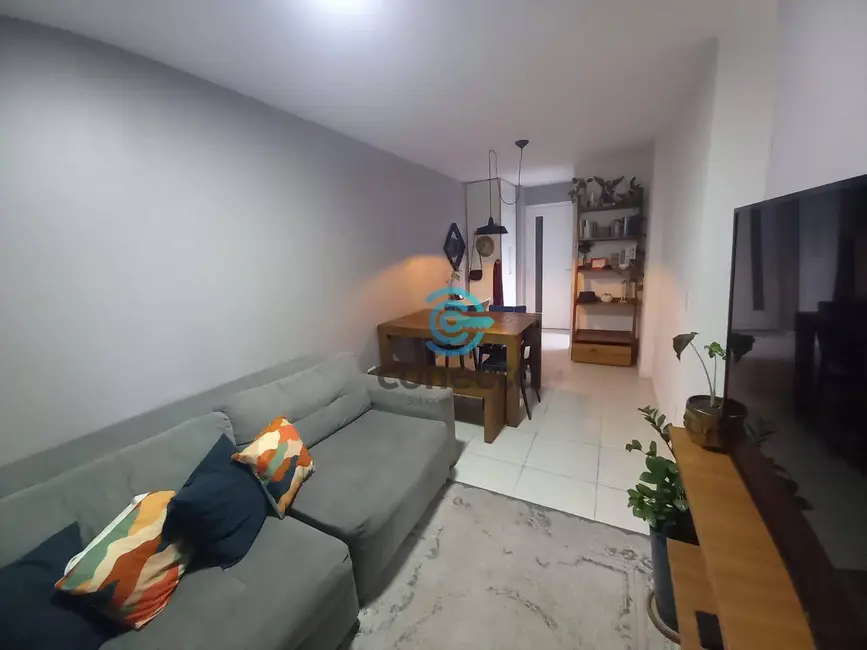 Foto 3 de Apartamento com 3 quartos à venda, 70m2 em Maria Paula, Sao Goncalo - RJ