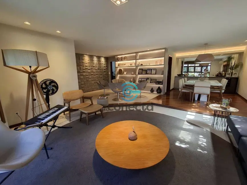Foto 1 de Casa de Condomínio com 5 quartos à venda, 518m2 em Badu, Niteroi - RJ