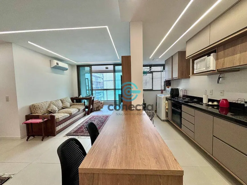 Apartamento com 2 quartos à venda, 80m2 em Icaraí, Niteroi - RJ - imagem 8 Foto 8 de Apartamento com 2 quartos à venda, 80m2 em Icaraí, Niteroi - RJ