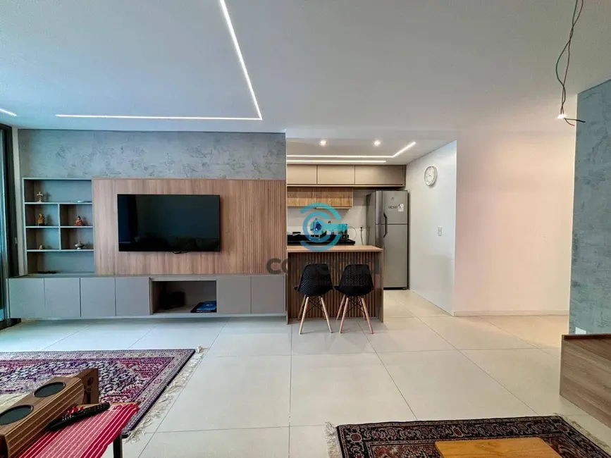 Apartamento com 2 quartos à venda, 80m2 em Icaraí, Niteroi - RJ - imagem 3 Foto 3 de Apartamento com 2 quartos à venda, 80m2 em Icaraí, Niteroi - RJ