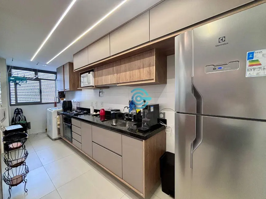 Apartamento com 2 quartos à venda, 80m2 em Icaraí, Niteroi - RJ - imagem 9 Foto 9 de Apartamento com 2 quartos à venda, 80m2 em Icaraí, Niteroi - RJ