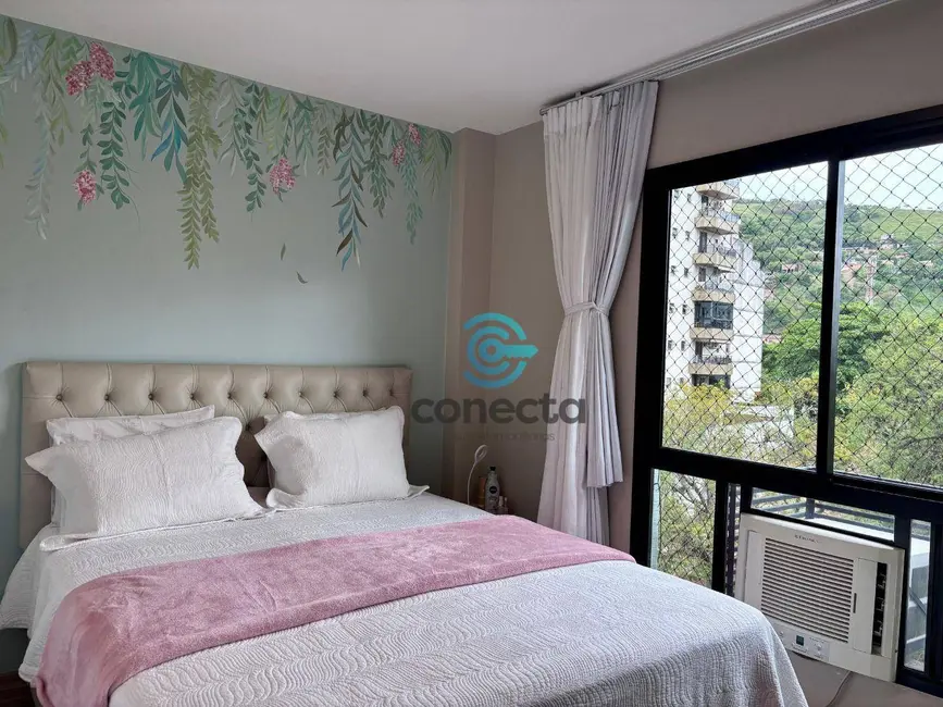 Apartamento com 3 quartos à venda, 117m2 em Icaraí, Niteroi - RJ - imagem 9 Foto 9 de Apartamento com 3 quartos à venda, 117m2 em Icaraí, Niteroi - RJ