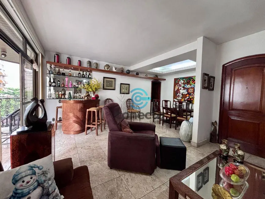 Foto 3 de Apartamento com 4 quartos à venda, 160m2 em Icaraí, Niteroi - RJ