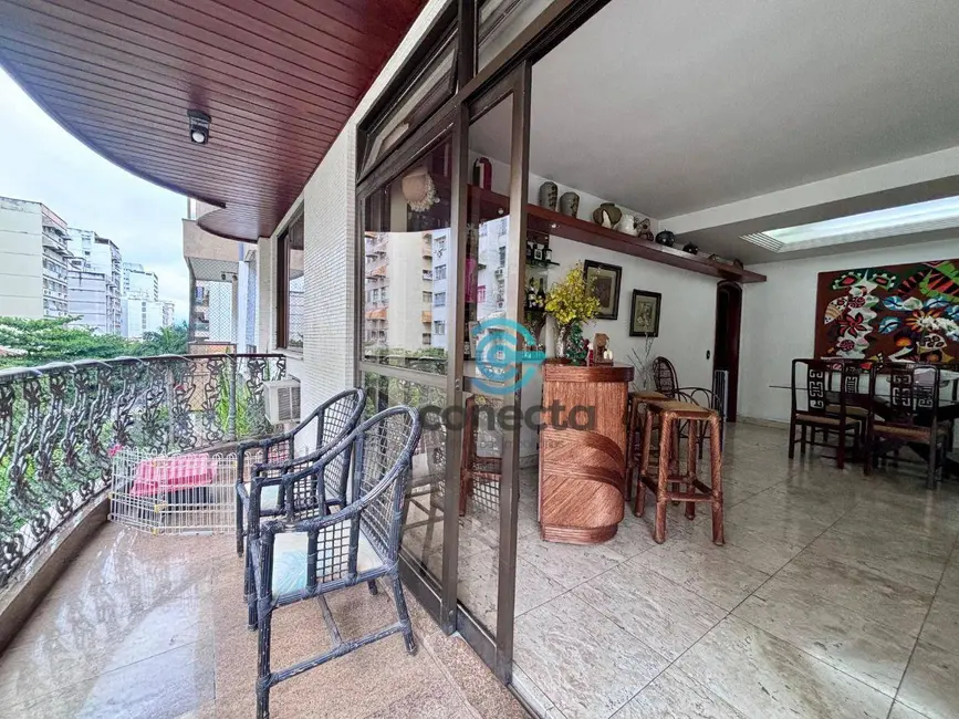 Foto 1 de Apartamento com 4 quartos à venda, 160m2 em Icaraí, Niteroi - RJ