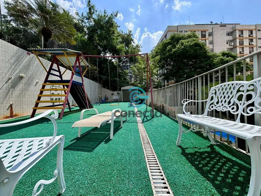 Cobertura com 4 quartos à venda e para alugar, 116m2 em Icaraí, Niteroi - RJ - imagem 8 Foto 8 de Cobertura com 4 quartos à venda e para alugar, 116m2 em Icaraí, Niteroi - RJ