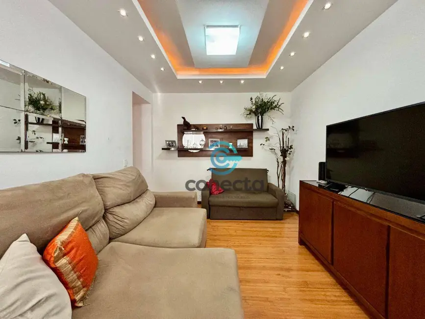 Apartamento com 2 quartos à venda, 90m2 em Icaraí, Niteroi - RJ - imagem 6 Foto 6 de Apartamento com 2 quartos à venda, 90m2 em Icaraí, Niteroi - RJ