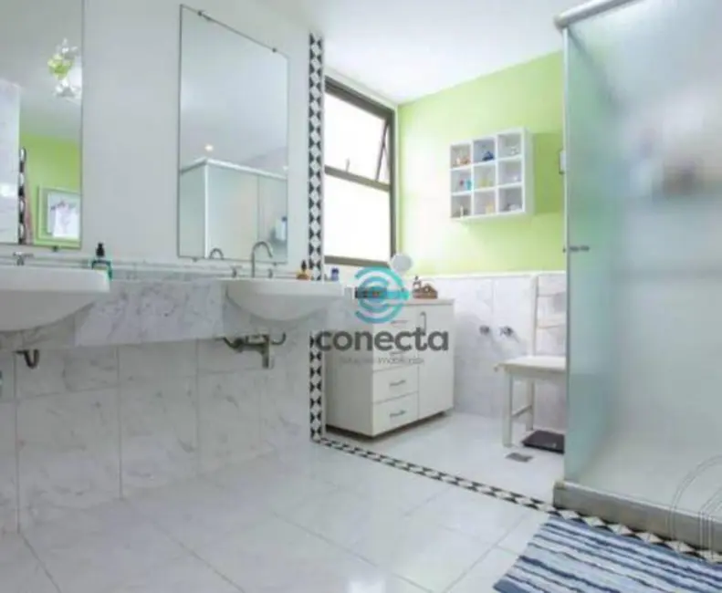 Foto 9 de Apartamento com 4 quartos à venda, 190m2 em Icaraí, Niteroi - RJ