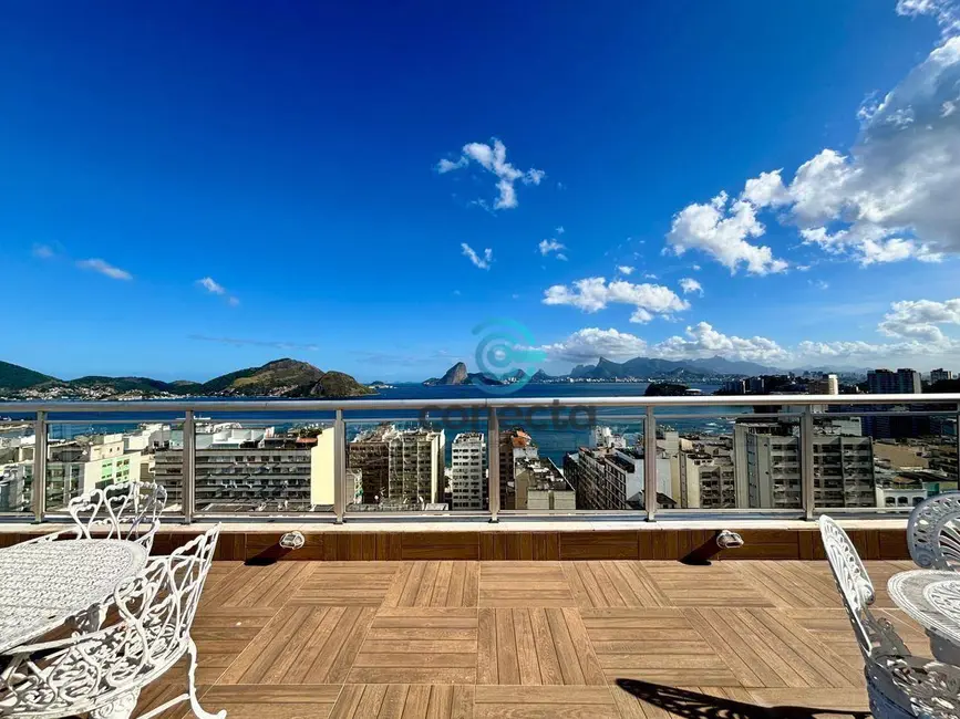 Foto 2 de Cobertura com 3 quartos à venda, 240m2 em Icaraí, Niteroi - RJ