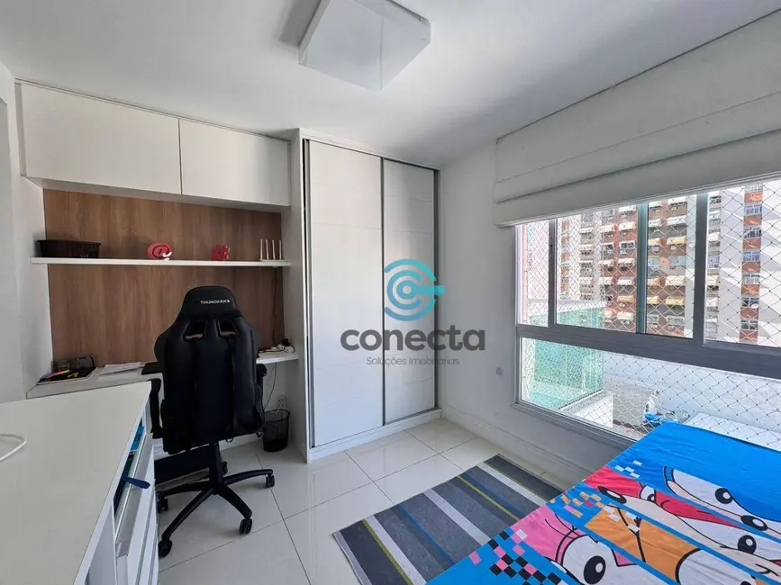 Foto 8 de Apartamento com 2 quartos à venda, 80m2 em Icaraí, Niteroi - RJ