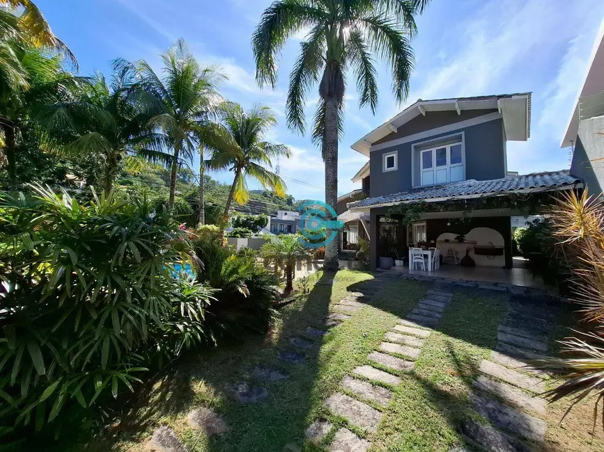 Casa com 3 quartos para alugar, 600m2 em Camboinhas, Niteroi - RJ - imagem 3 Foto 3 de Casa com 3 quartos para alugar, 600m2 em Camboinhas, Niteroi - RJ