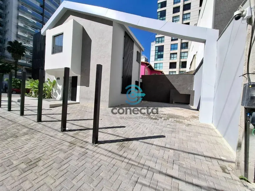 Casa para alugar, 205m2 em Icaraí, Niteroi - RJ - imagem 3 Foto 3 de Casa para alugar, 205m2 em Icaraí, Niteroi - RJ