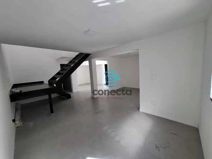 Casa para alugar, 205m2 em Icaraí, Niteroi - RJ - imagem 7 Foto 7 de Casa para alugar, 205m2 em Icaraí, Niteroi - RJ