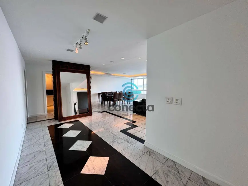 Foto 3 de Apartamento com 4 quartos à venda, 400m2 em Icaraí, Niteroi - RJ