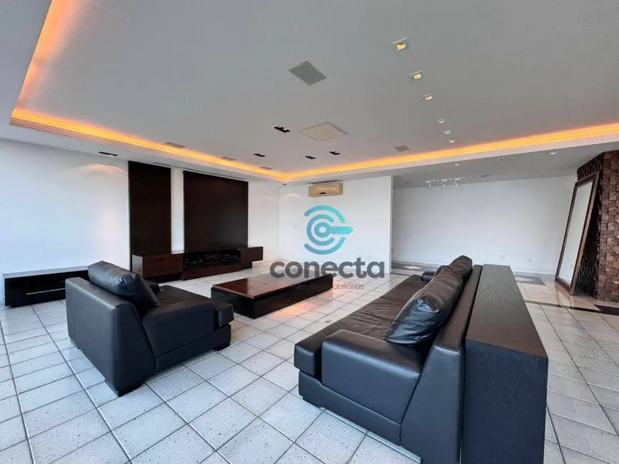 Foto 1 de Apartamento com 4 quartos à venda, 400m2 em Icaraí, Niteroi - RJ