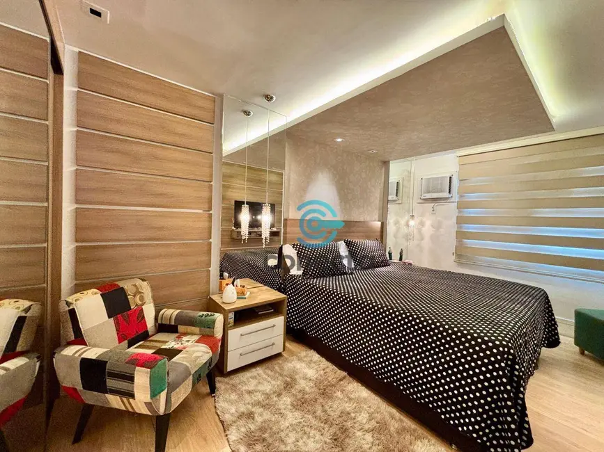 Foto 7 de Apartamento com 4 quartos à venda, 160m2 em Icaraí, Niteroi - RJ