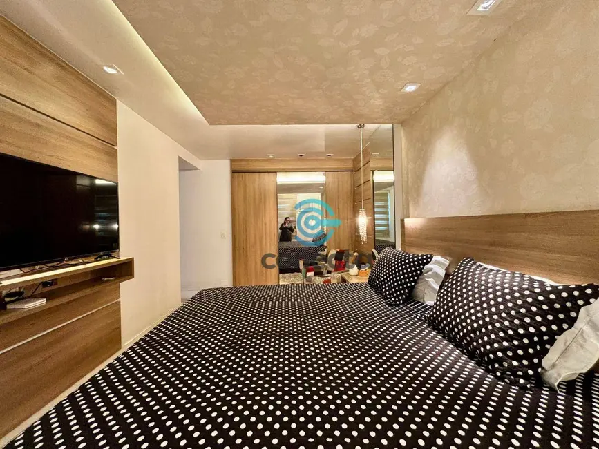 Foto 9 de Apartamento com 4 quartos à venda, 160m2 em Icaraí, Niteroi - RJ