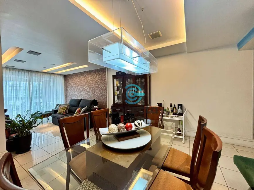 Foto 4 de Apartamento com 4 quartos à venda, 160m2 em Icaraí, Niteroi - RJ