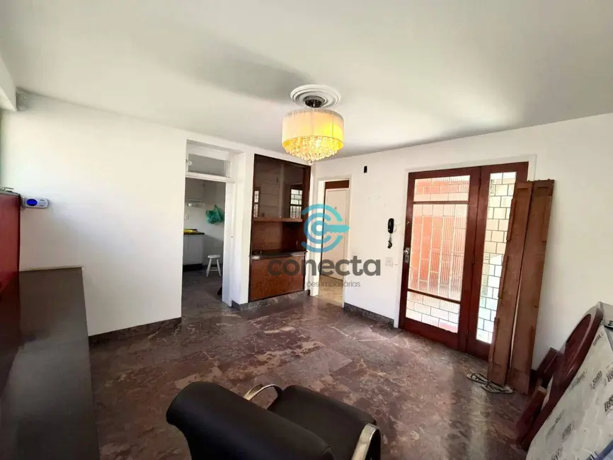 Casa com 4 quartos para alugar, 281m2 em Icaraí, Niteroi - RJ - imagem 9 Foto 9 de Casa com 4 quartos para alugar, 281m2 em Icaraí, Niteroi - RJ