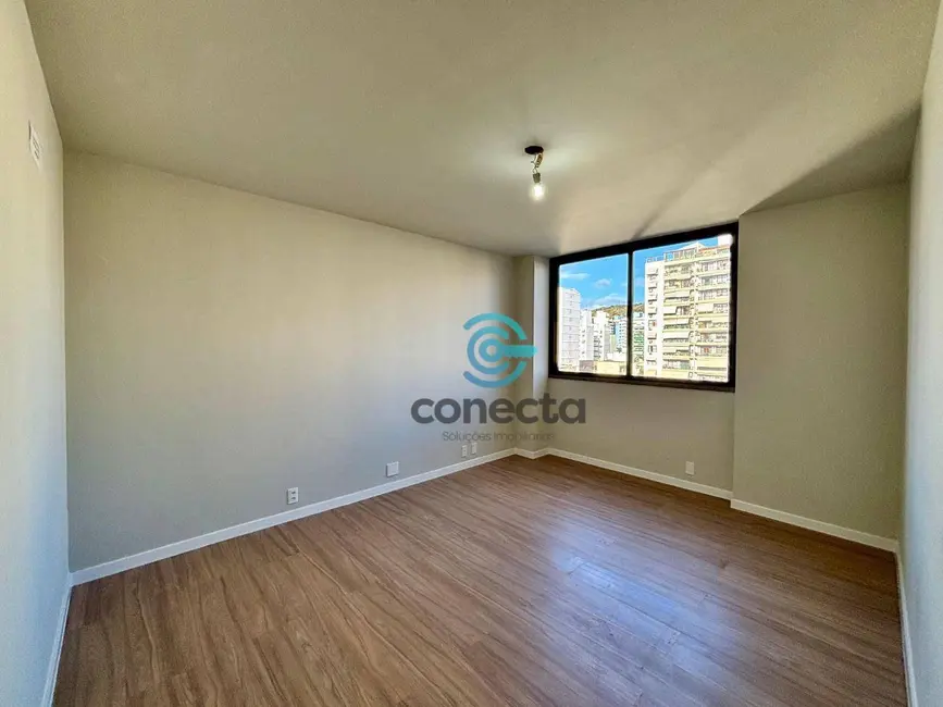 Apartamento com 4 quartos à venda, 140m2 em Icaraí, Niteroi - RJ - imagem 7 Foto 7 de Apartamento com 4 quartos à venda, 140m2 em Icaraí, Niteroi - RJ