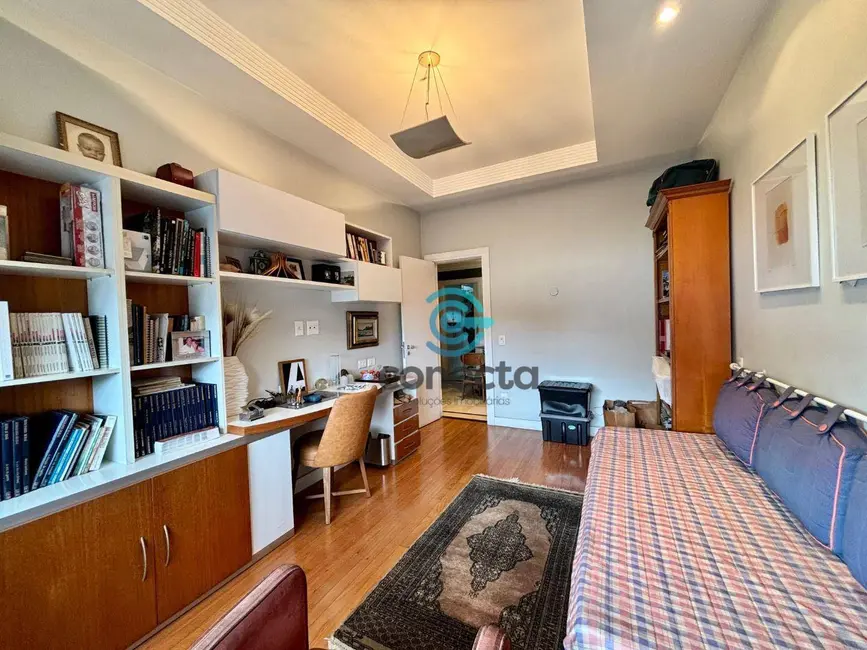 Foto 9 de Apartamento com 3 quartos à venda, 155m2 em Icaraí, Niteroi - RJ