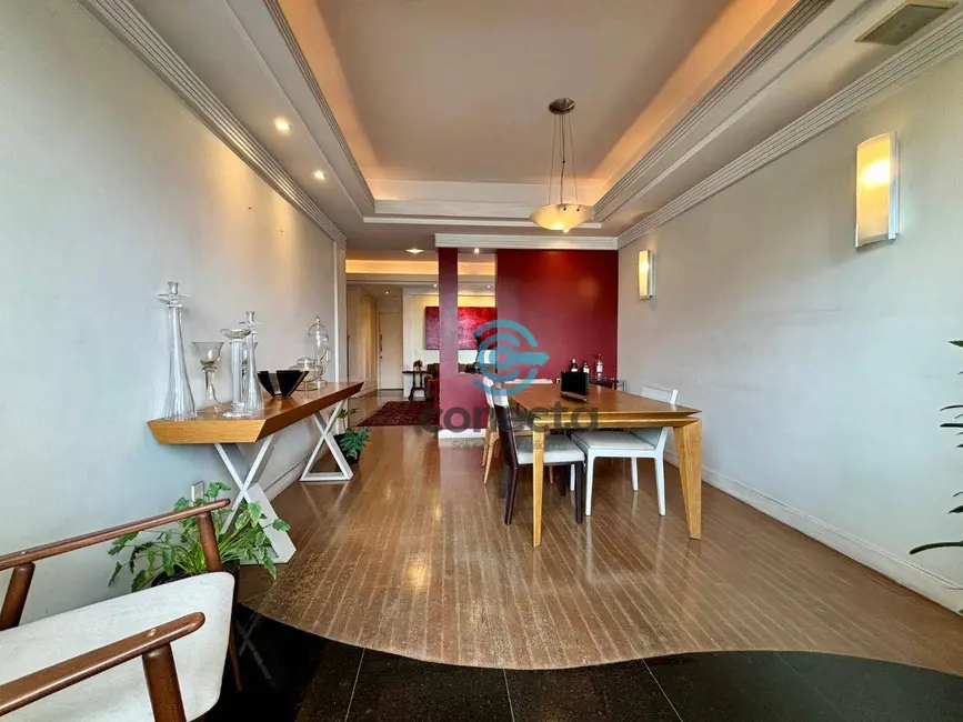 Foto 1 de Apartamento com 3 quartos à venda, 155m2 em Icaraí, Niteroi - RJ