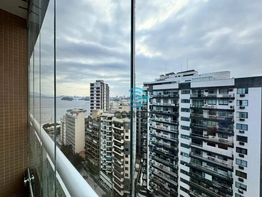 Foto 2 de Cobertura com 4 quartos à venda, 280m2 em Icaraí, Niteroi - RJ