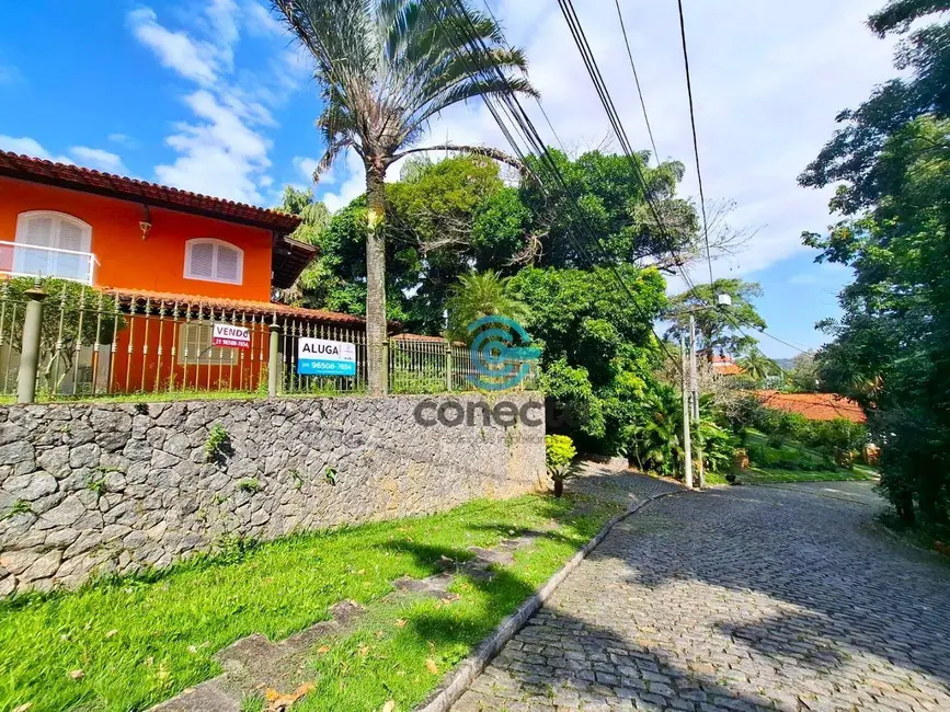 Casa de Condomínio com 5 quartos à venda e para alugar, 250m2 em Rio do Ouro, Niteroi - RJ - imagem 5 Foto 5 de Casa de Condomínio com 5 quartos à venda e para alugar, 250m2 em Rio do Ouro, Niteroi - RJ