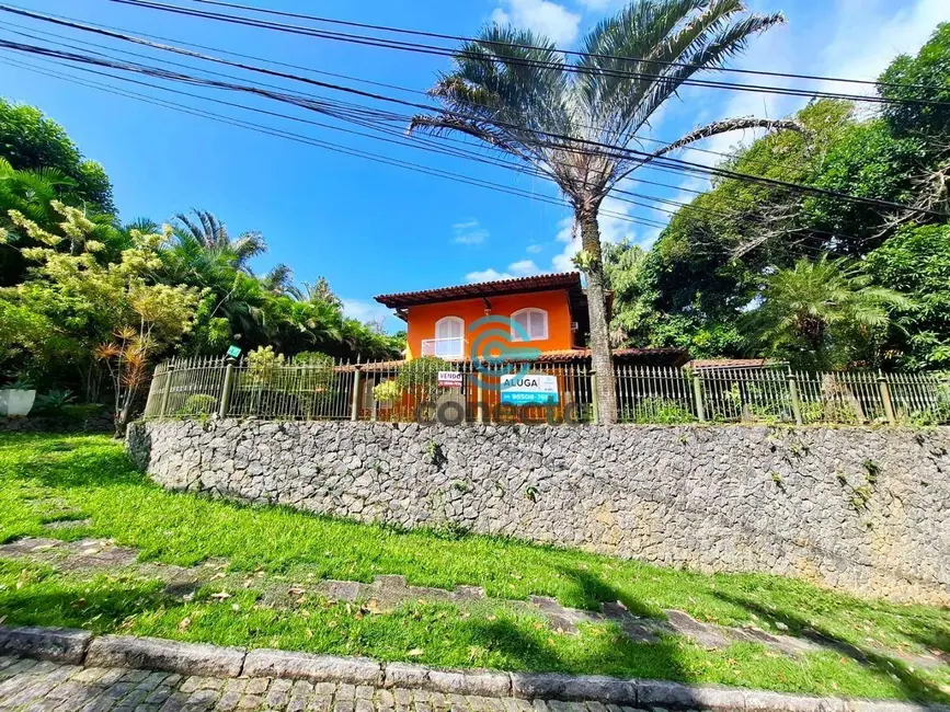 Casa de Condomínio com 5 quartos à venda e para alugar, 250m2 em Rio do Ouro, Niteroi - RJ - imagem 4 Foto 4 de Casa de Condomínio com 5 quartos à venda e para alugar, 250m2 em Rio do Ouro, Niteroi - RJ