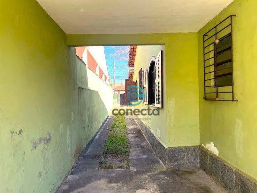 Foto 5 de Casa com 4 quartos à venda, 480m2 em Marica - RJ
